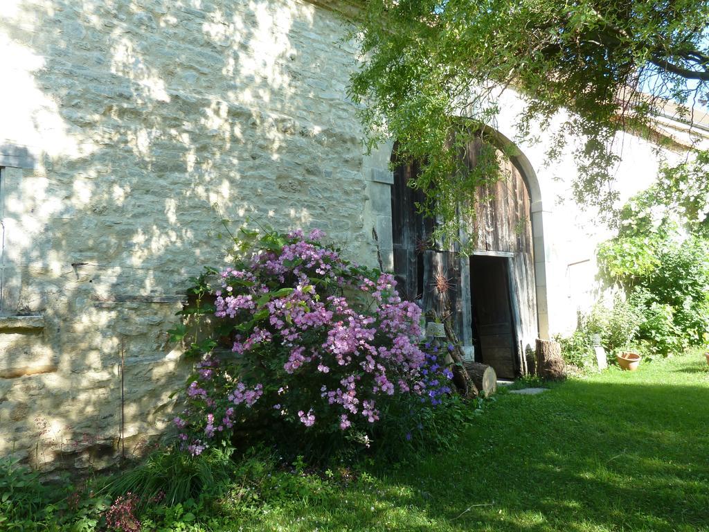 Le Vieux Velo Bed & Breakfast Chaptuzat Room photo