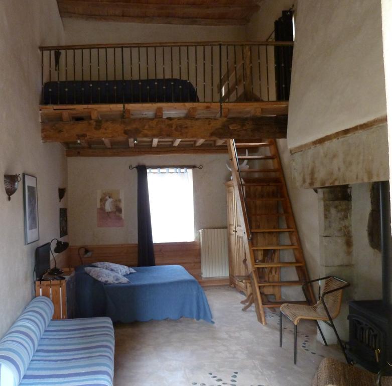 Le Vieux Velo Bed & Breakfast Chaptuzat Room photo